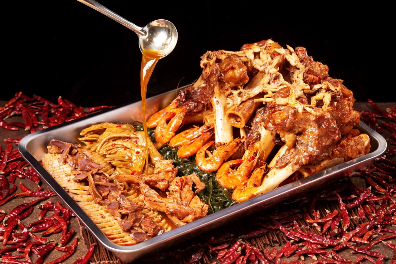 疫情餐饮突围,卤武士棒棒骨引领风潮,成逆势增长黑马