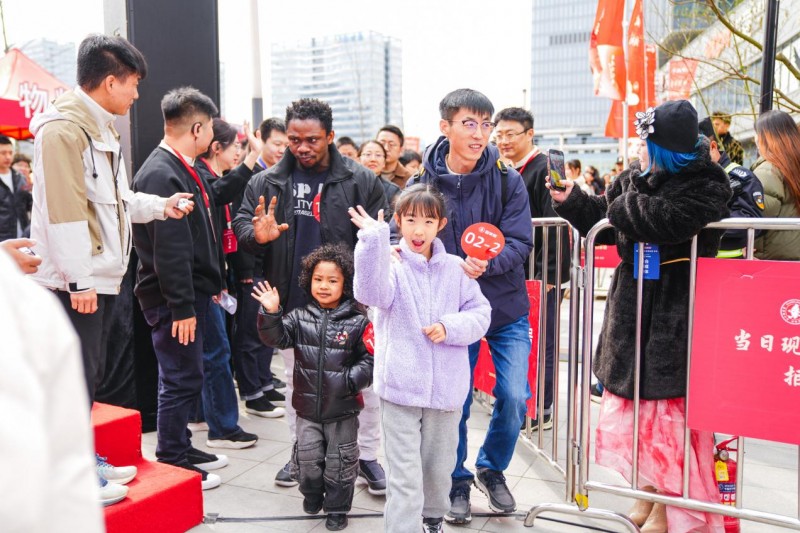 喜家德吉尼斯挑战解锁孝敬长辈的方式