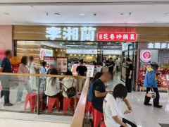 日均翻台率10+次，月入超60万元！湘菜赛道又出黑马！